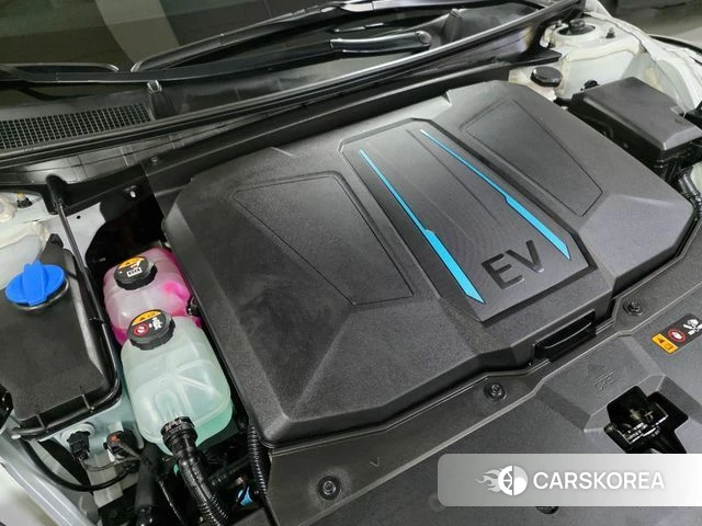 Hyundai Ionic 5 id 4763699 из Кореи 16