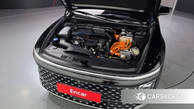 Hyundai Grandeur Hybrid (GN7) id 3022077 из Кореи 16