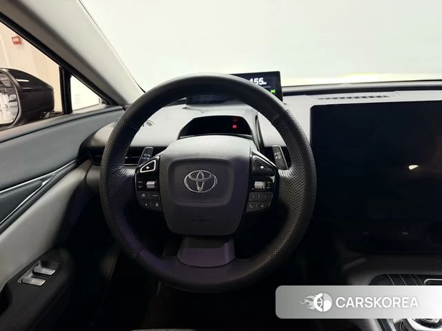 Toyota bZ5 id 4307128 из Китая 16