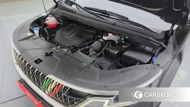 Kia Carnival 4th generation id 3300225 из Кореи 16