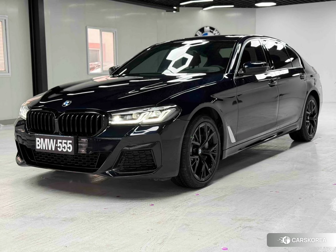 BMW 5 series 2021 Черный из Китая, фото 6