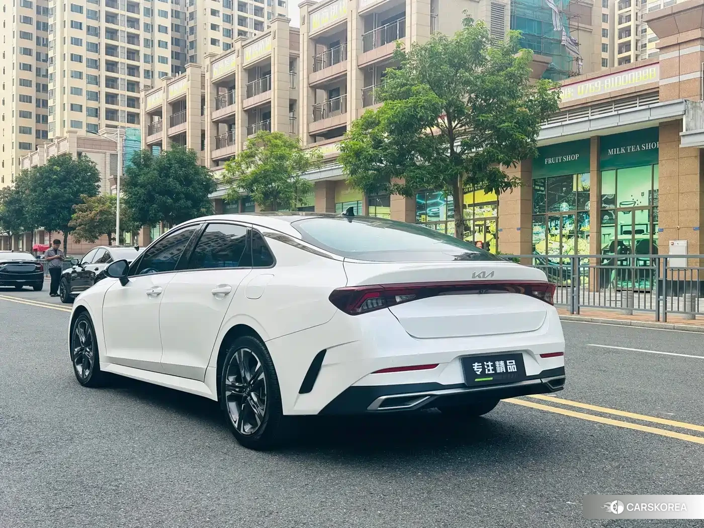 Kia K5 2022 Белый из Китая, фото 6
