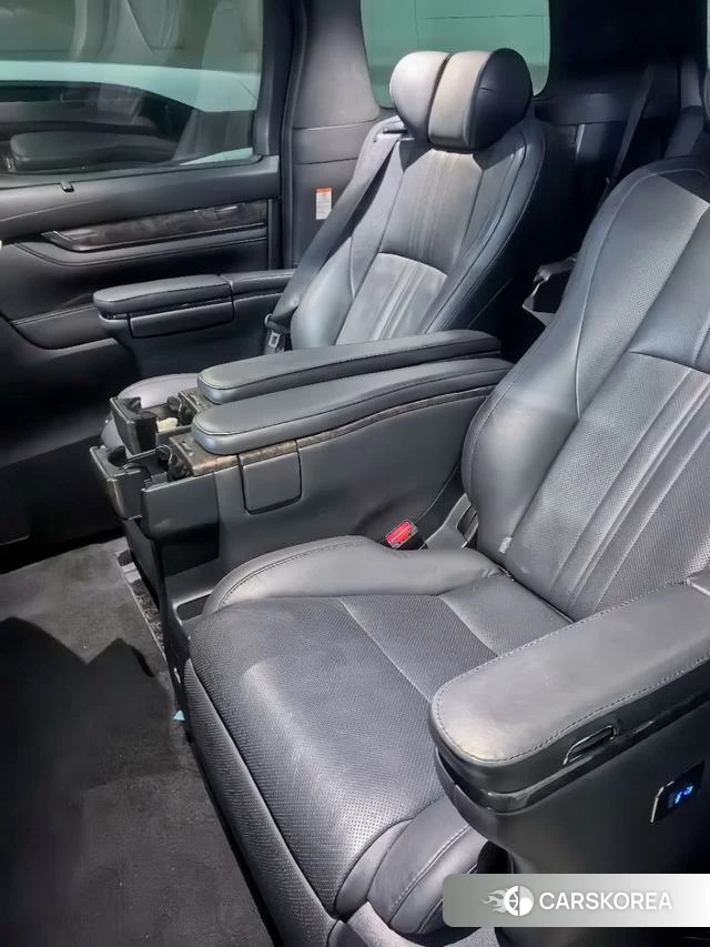 Toyota Wilfa id 4241604 из Китая 13