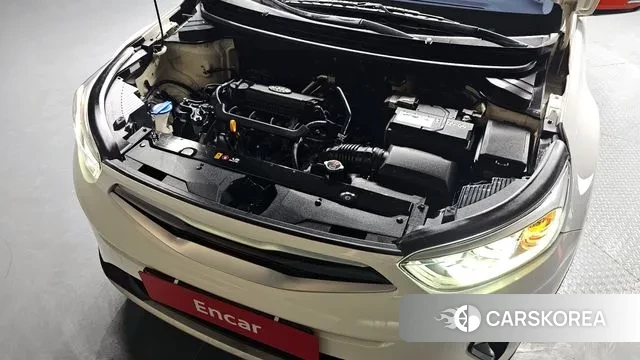 Kia Stonic id 3593315 из Кореи 16