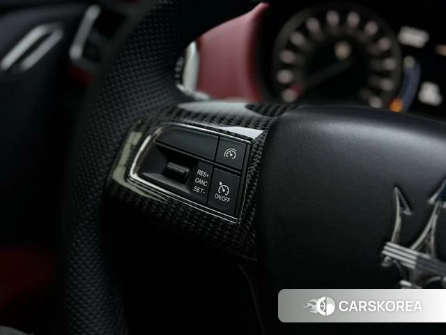 Maserati Ghibli id 4213912 из Китая 28