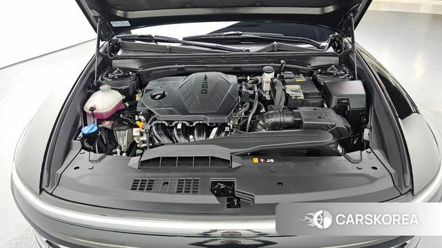 Hyundai Grandeur (GN7) id 3811900 из Кореи 16