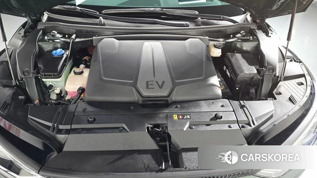 Kia EV6 id 4942564 из Кореи 29