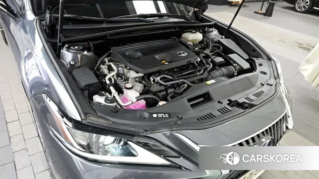 Lexus ES300h 7th generation id 2989452 из Кореи 16