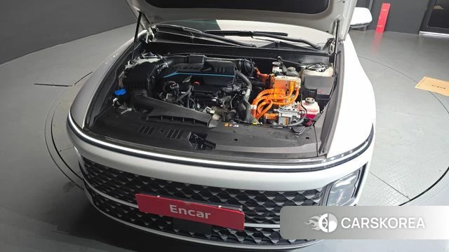 Hyundai Grandeur Hybrid (GN7) id 3831909 из Кореи 16