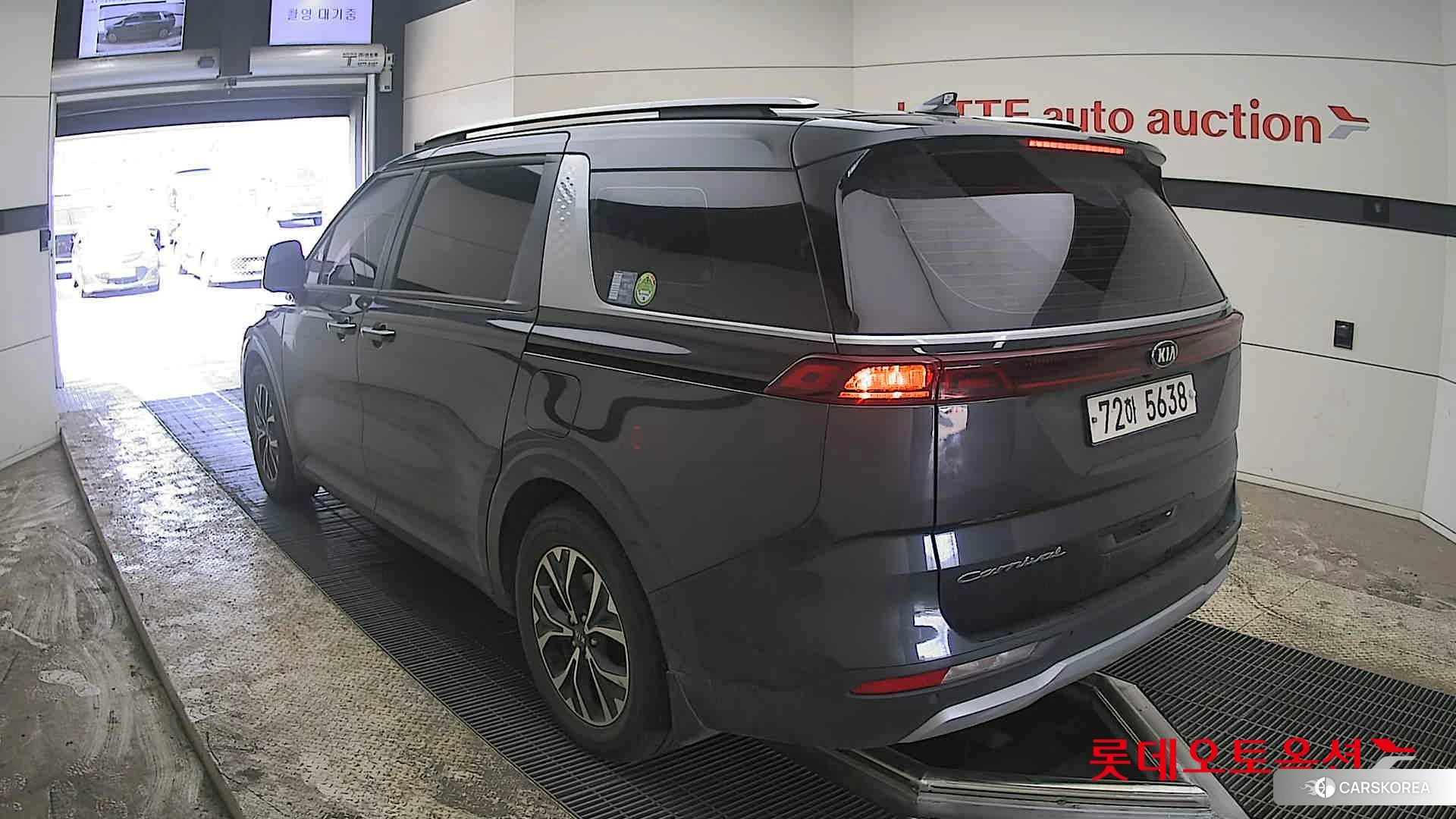 Kia Carnival id 3882095 из Кореи 33