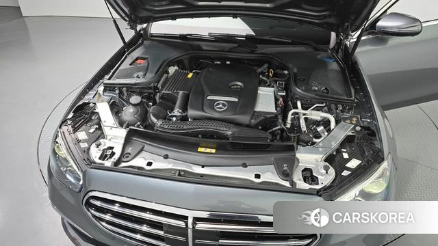 Mercedes-Benz E-Class W213 id 4716852 из Кореи 27