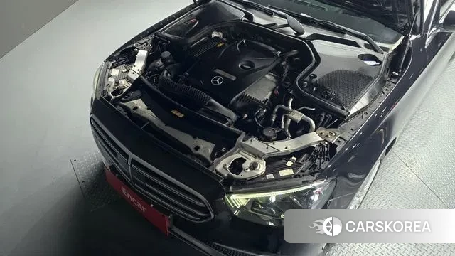 Mercedes-Benz E-Class W213 id 3681414 из Кореи 16