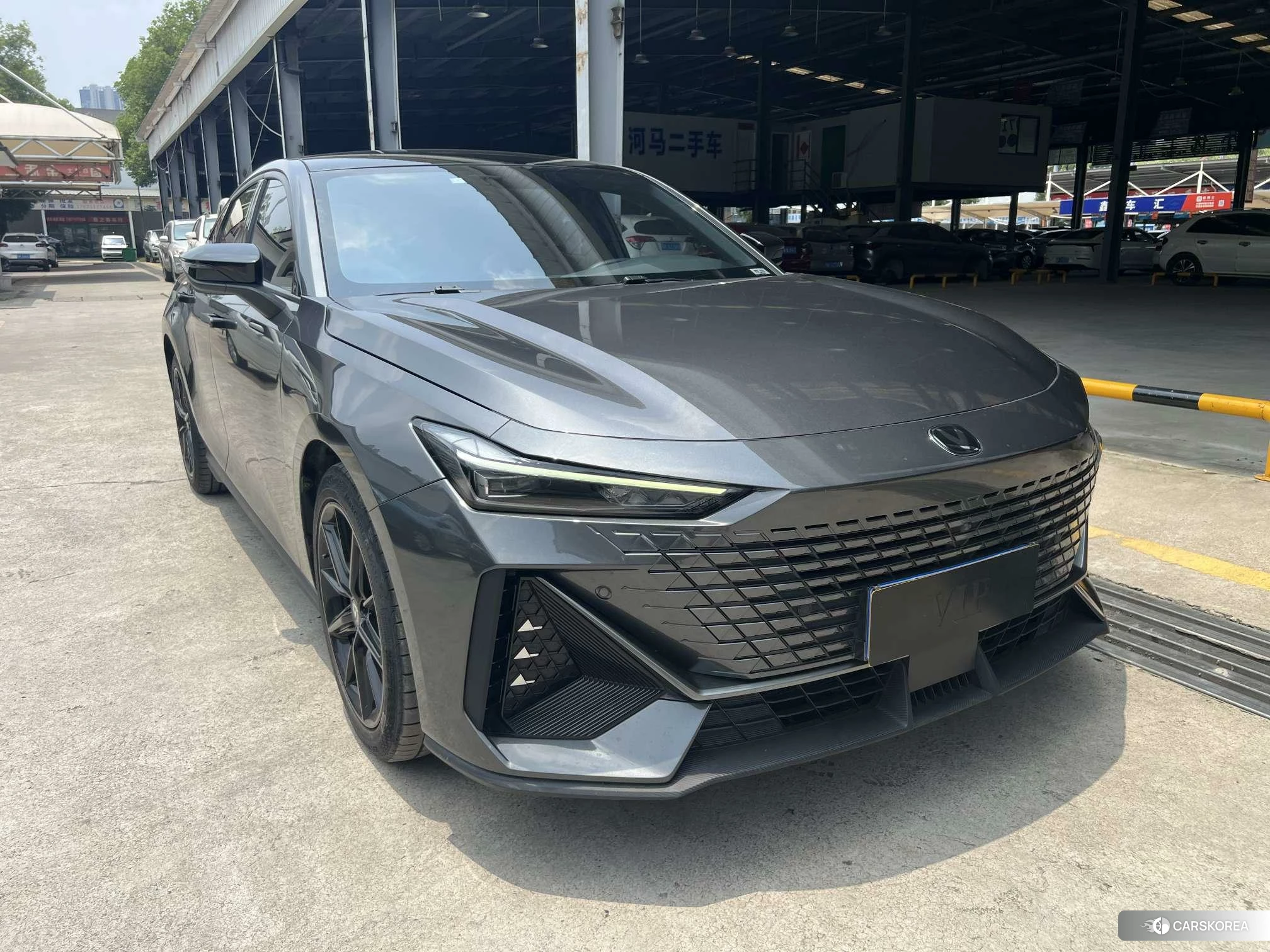 Chang'an UNI-V 2022 Темно-серый из Китая, фото 6