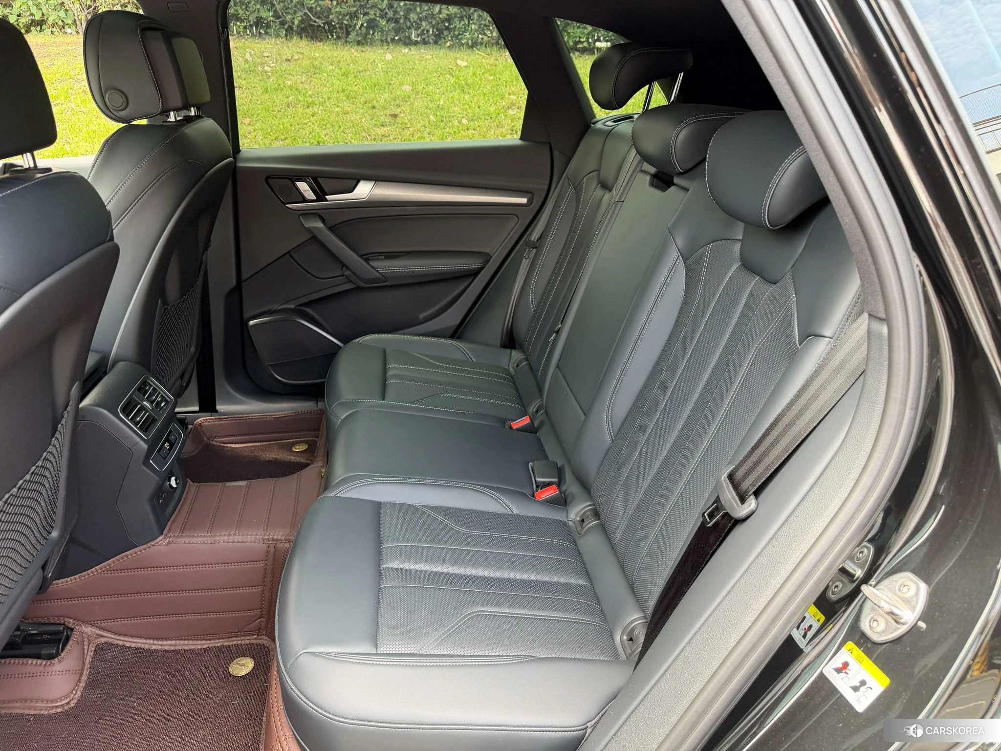 Audi Q5L id 4461777 из Китая 9