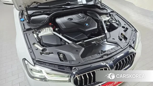 BMW 5 Series (G30) id 3027274 из Кореи 16