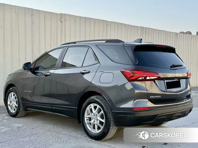 Chevrolet Explorer 2023 Темно-серый из Китая, фото 6