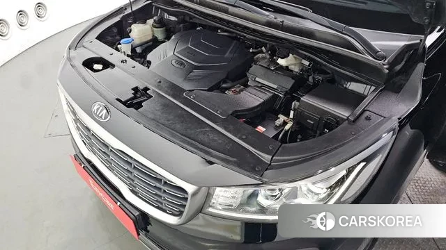 Kia The New Carnival id 3667005 из Кореи 16