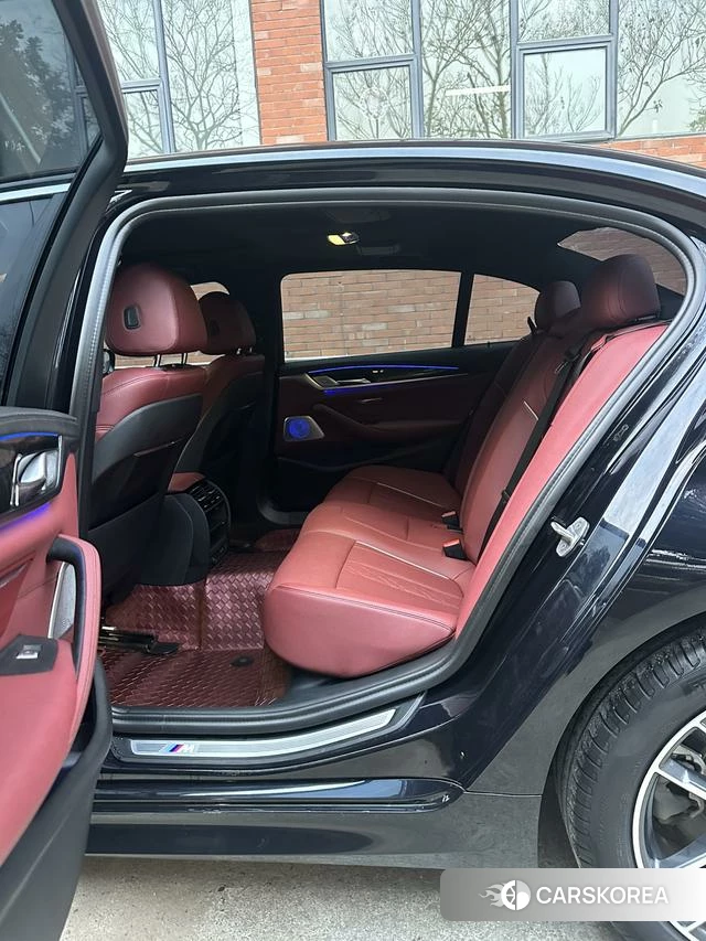BMW 5 series id 4256579 из Китая 13