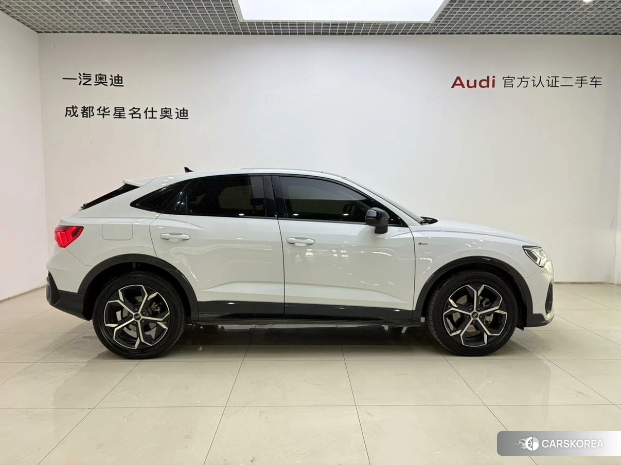 Audi Q3 Sportback id 4426832 из Китая 14