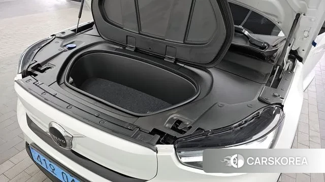 Volvo XC40 Richards id 3706590 из Кореи 16