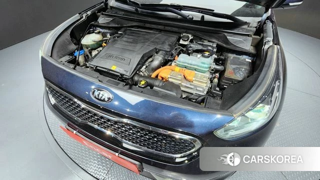 Kia Niro id 3893768 из Кореи 16