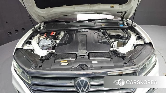 Volkswagen Touareg 3rd generation id 4250412 из Кореи 29