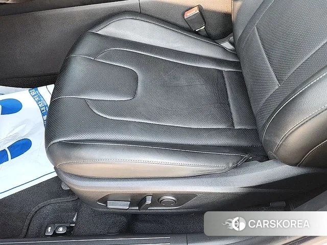 Hyundai The New Avante (CN7) id 3610121 из Кореи 16