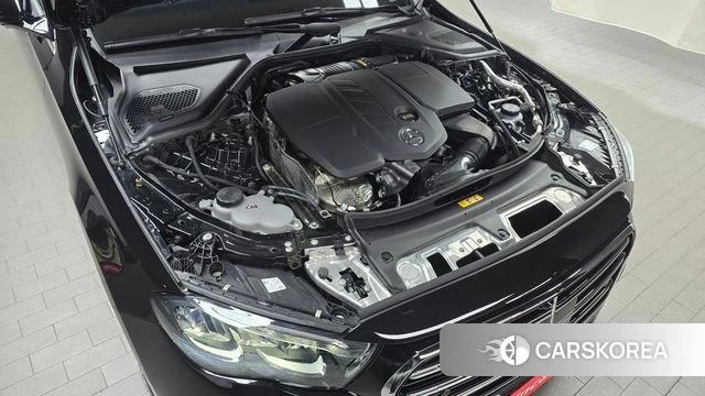 Mercedes-Benz E-Class W214 id 4315395 из Кореи 27