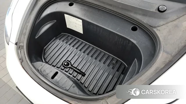 Tesla Model 3 id 3439011 из Кореи 16