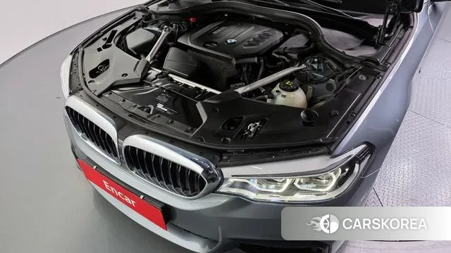 BMW 5 Series (G30) id 3375250 из Кореи 16