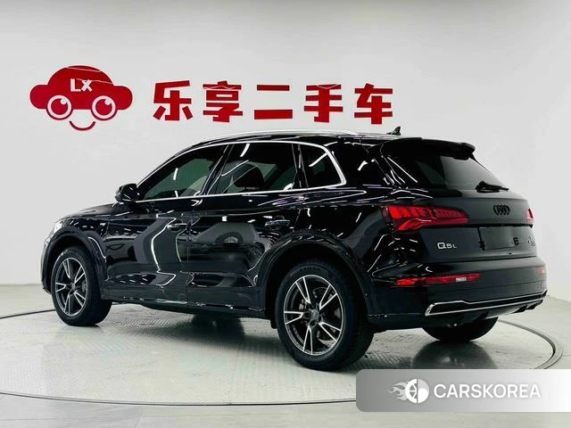 Audi Q5L id 4276586 из Китая 28
