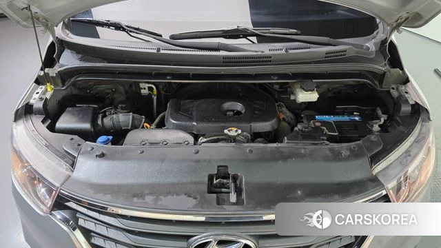 Hyundai The New Grand Starex id 4615488 из Кореи 16