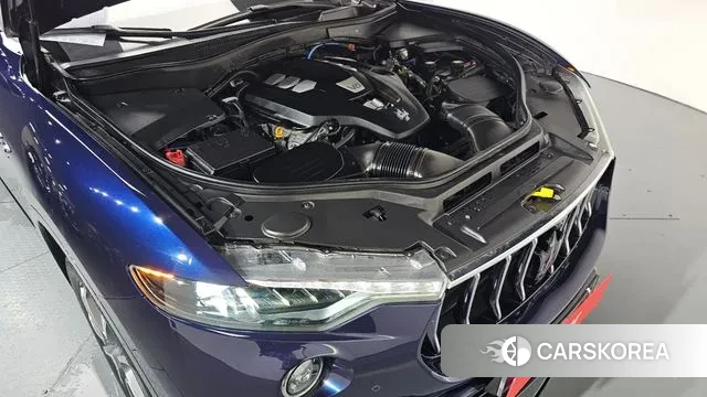 Maserati Levante id 2895966 из Кореи 16