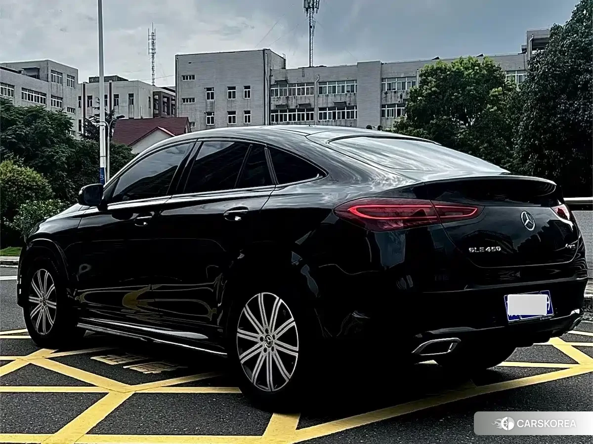 Mercedes-Benz GLE 2024 Черный из Китая, фото 6