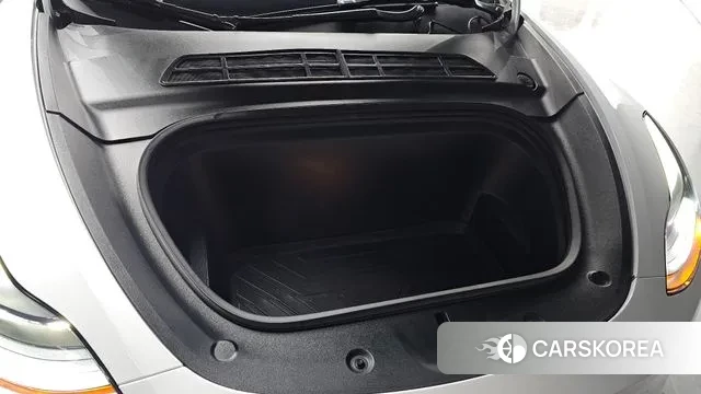 Tesla Model Y id 3644838 из Кореи 16