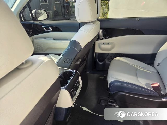 Kia The New Carnival 4th Generation id 4576972 из Кореи 11