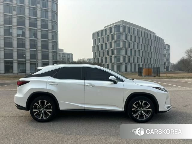 Lexus RX 2022 Белый из Китая, фото 6