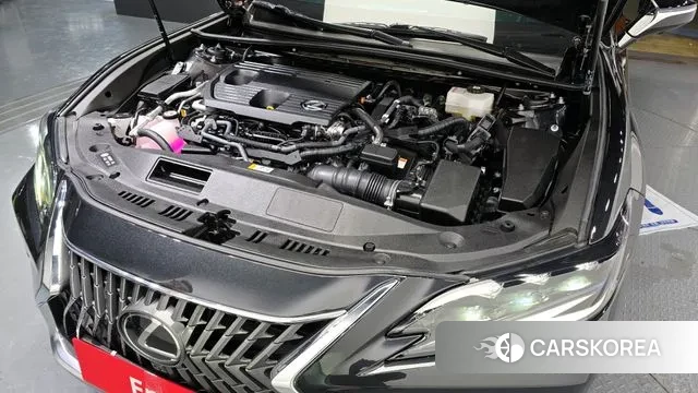 Lexus ES300h 7th generation id 3649057 из Кореи 16