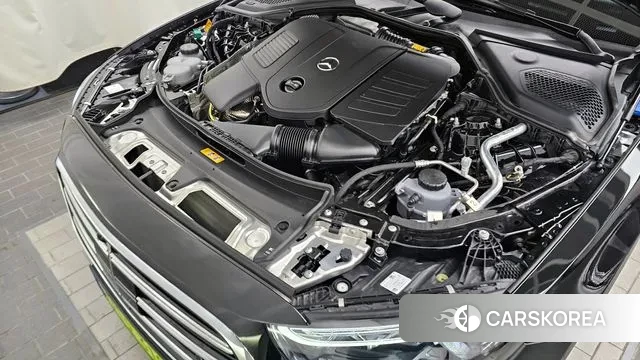 Mercedes-Benz E-Class W214 id 3544330 из Кореи 16