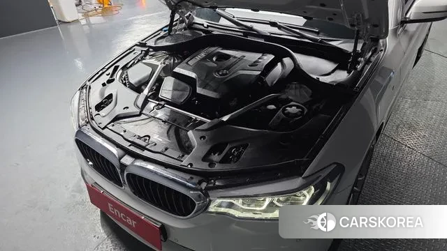 BMW 5 Series (G30) id 3632014 из Кореи 16