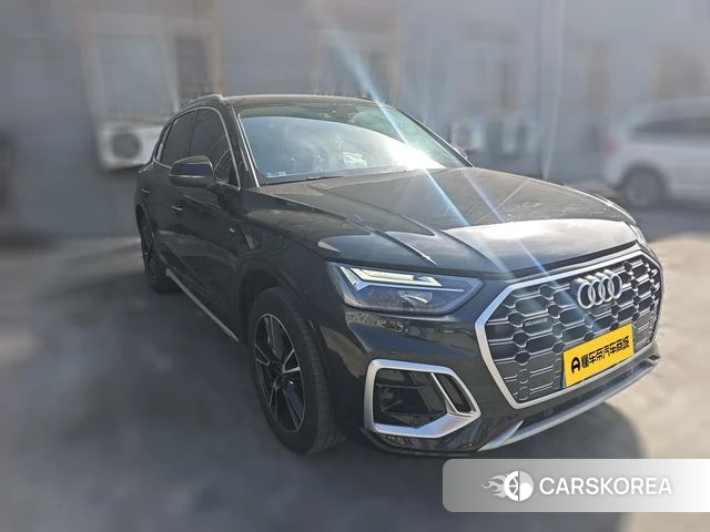 Audi Q5L 2022 Черный из Китая, фото 6