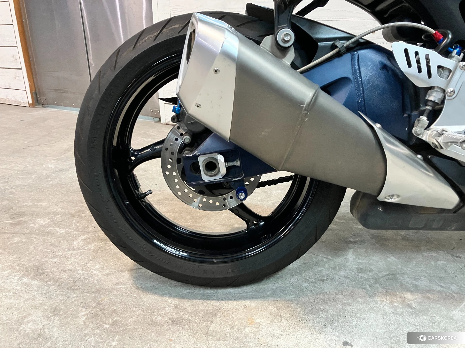 Suzuki GSX-R750 id 3947840 из Японии 26