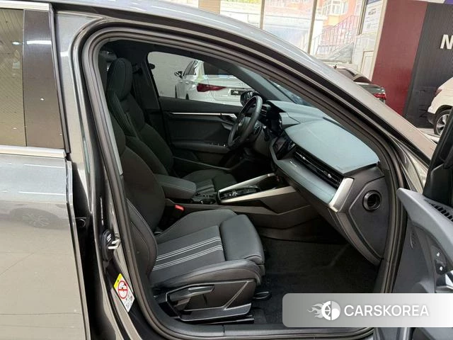 Audi A3 id 4393923 из Китая 19