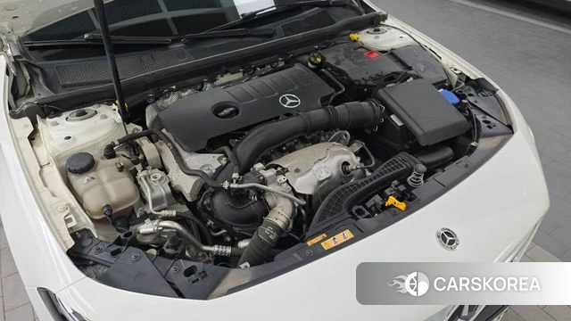 Mercedes-Benz A-Class W177 id 4624824 из Кореи 16