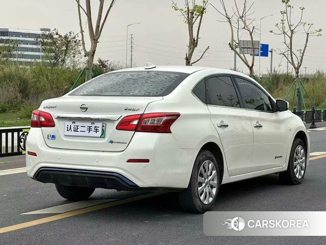 Nissan Sylphy Pure Electric id 4220632 из Китая 16