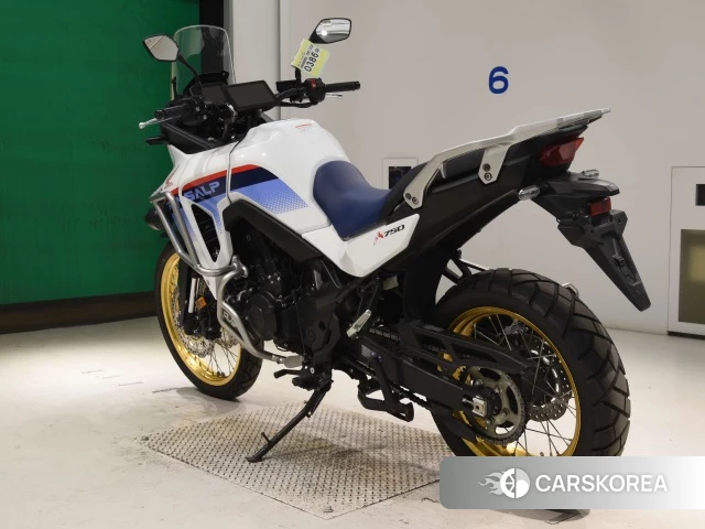 Honda TRANSALP XL750 id 4391930 из Японии 6
