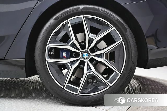 BMW 5 Series (G60) id 4871195 из Кореи 16