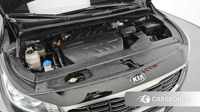 Kia The New Carnival id 3308150 из Кореи 16