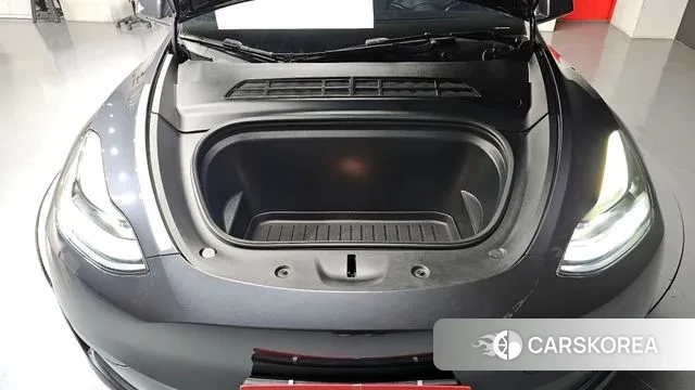 Tesla Model Y id 3605654 из Кореи 16