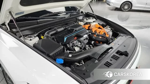 Hyundai Grandeur Hybrid (GN7) id 2884131 из Кореи 16